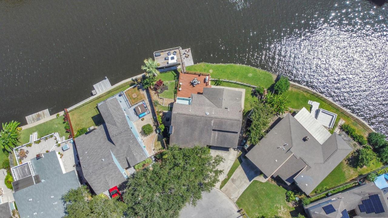 Beauty On The Water! Lake House Near The Beaches! غالفيستون، تكساس المظهر الخارجي الصورة