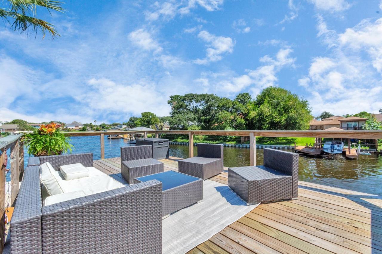 Beauty On The Water! Lake House Near The Beaches! غالفيستون، تكساس المظهر الخارجي الصورة
