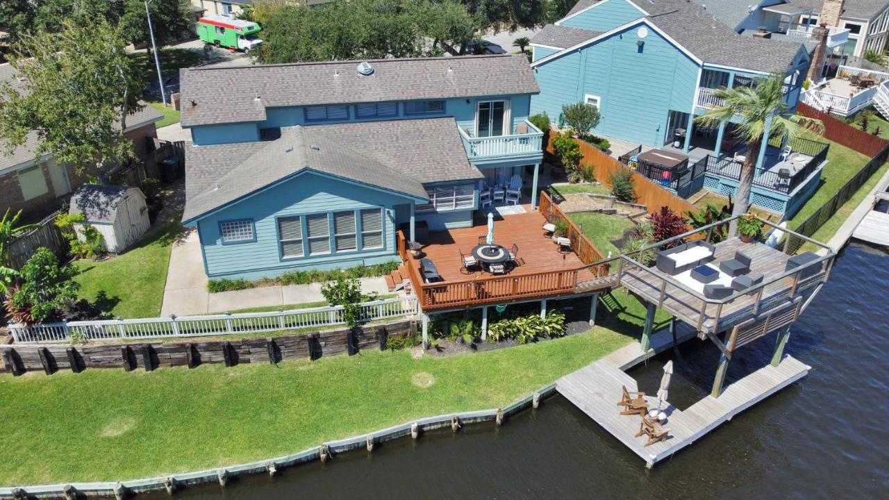 Beauty On The Water! Lake House Near The Beaches! غالفيستون، تكساس المظهر الخارجي الصورة